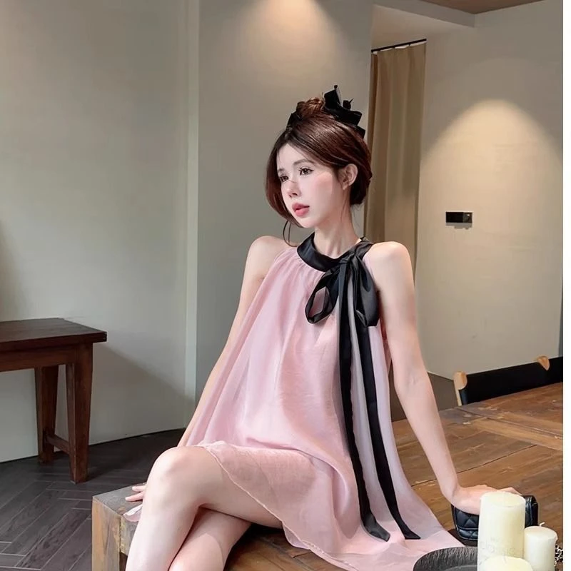 夏季新款蝴蝶结法式温柔无袖ins宽松系带连衣裙高级度假裙子