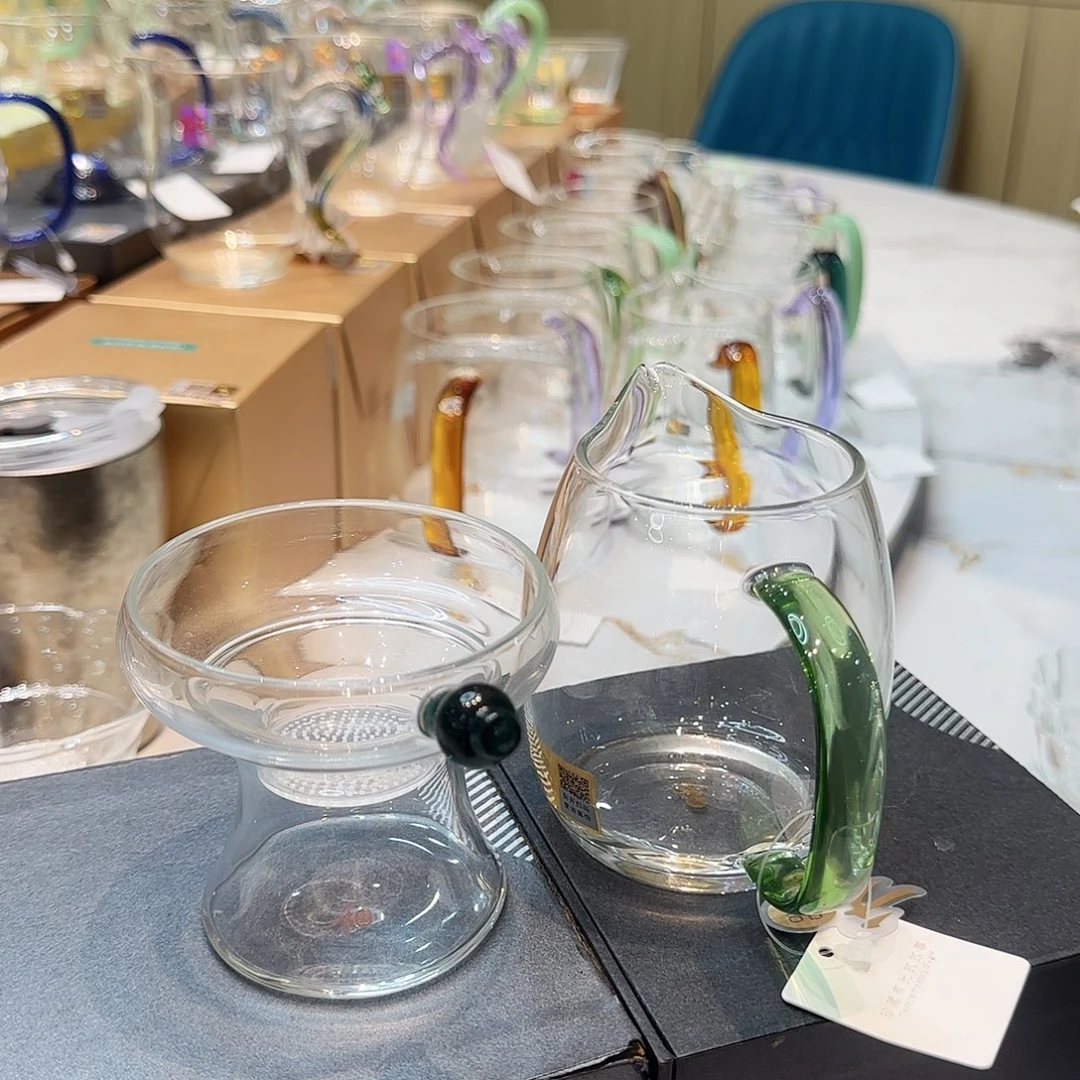 苏***记禾器湖绿色澄然公道杯➕奉珠激光墨绿