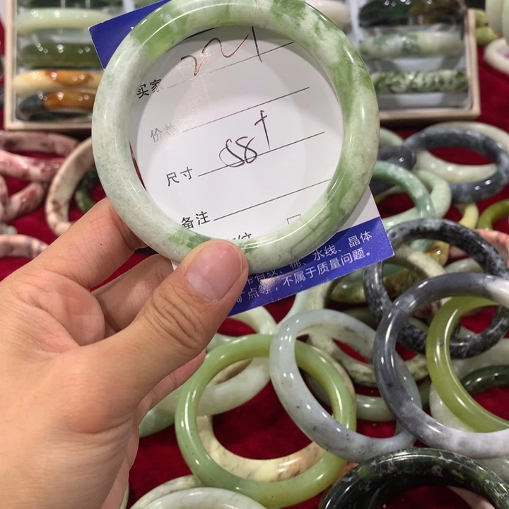 未镶嵌蛇纹石玉手镯221