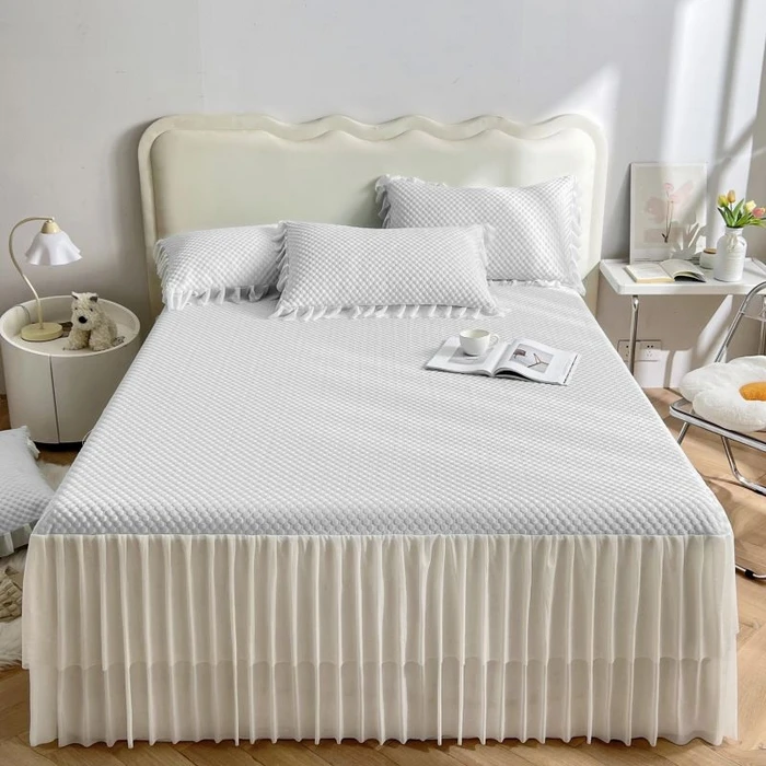 船王家纺/新款加厚双层冰丝凉席三件套豆豆提花床裙可机洗折叠