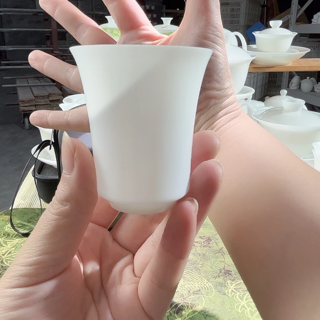 阿***力素烧羊脂玉超薄胎75ml