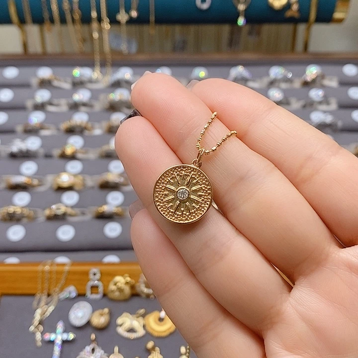 18K金镶嵌吊坠不含链钻石天然钻石