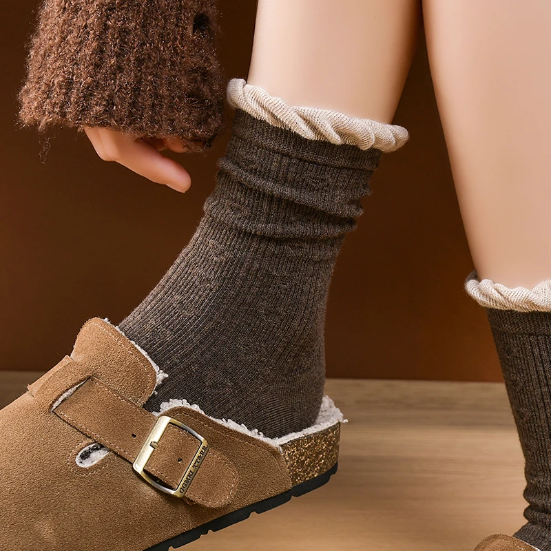 拾桔女袜减龄巧克力棕复古森系秋冬中筒堆堆袜百搭女士灰色袜子