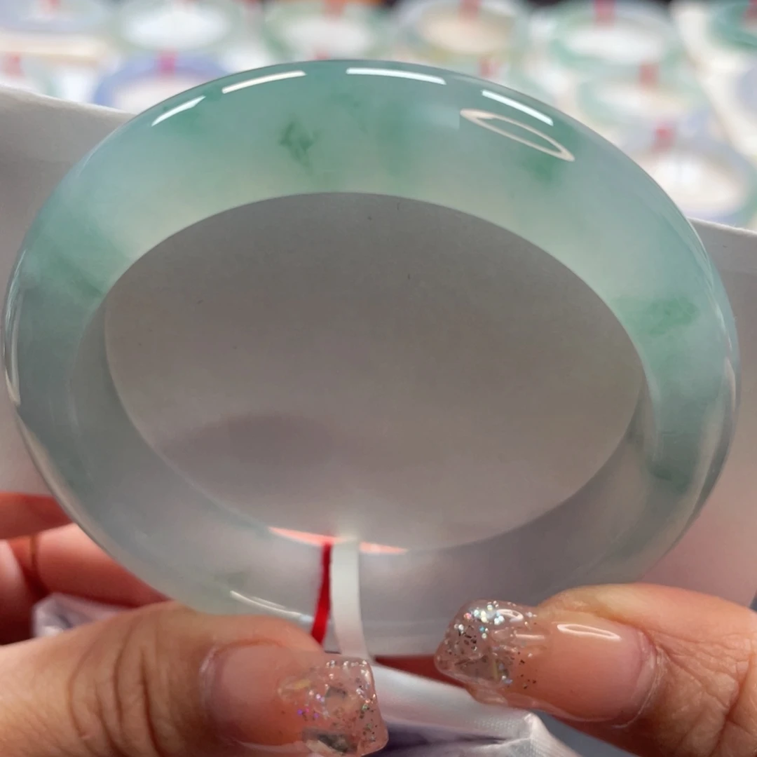 【闪购商品】翡翠手镯未镶嵌54.5冰透蓝绿清新绿花12号