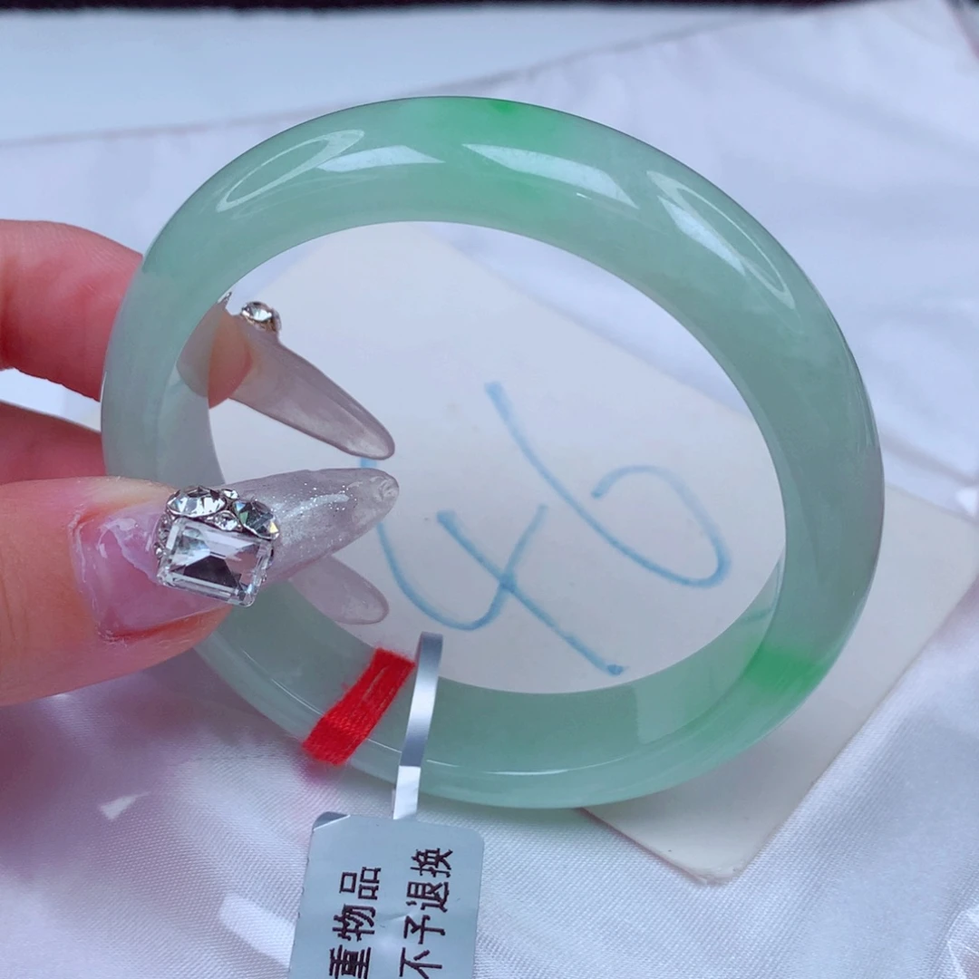 翡翠手镯未镶嵌天然缅甸翡翠A货手镯