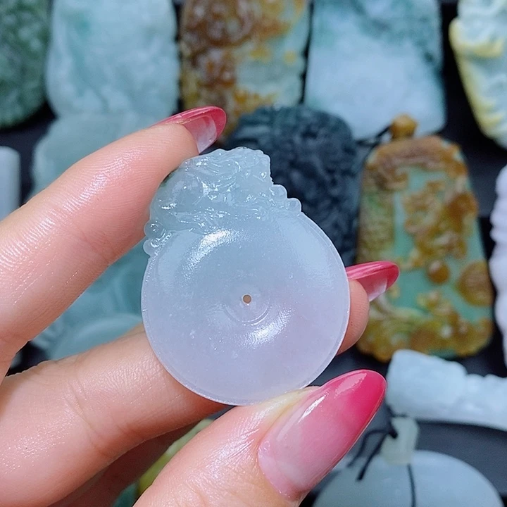 微***扬定制翡翠未镶嵌翡翠