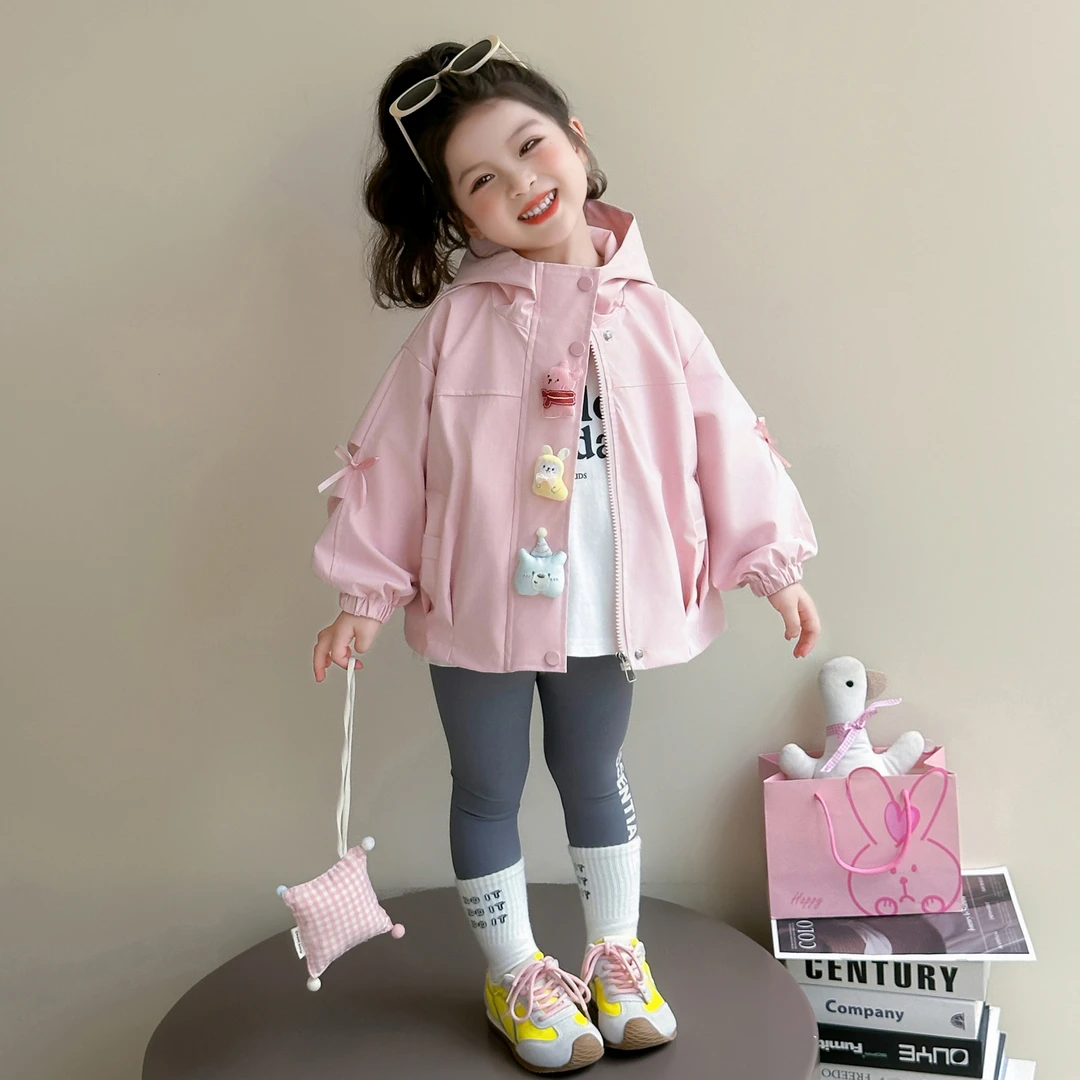 女童风衣外套秋季2025新款洋气时髦儿童春秋款衣服女宝秋装冲锋衣