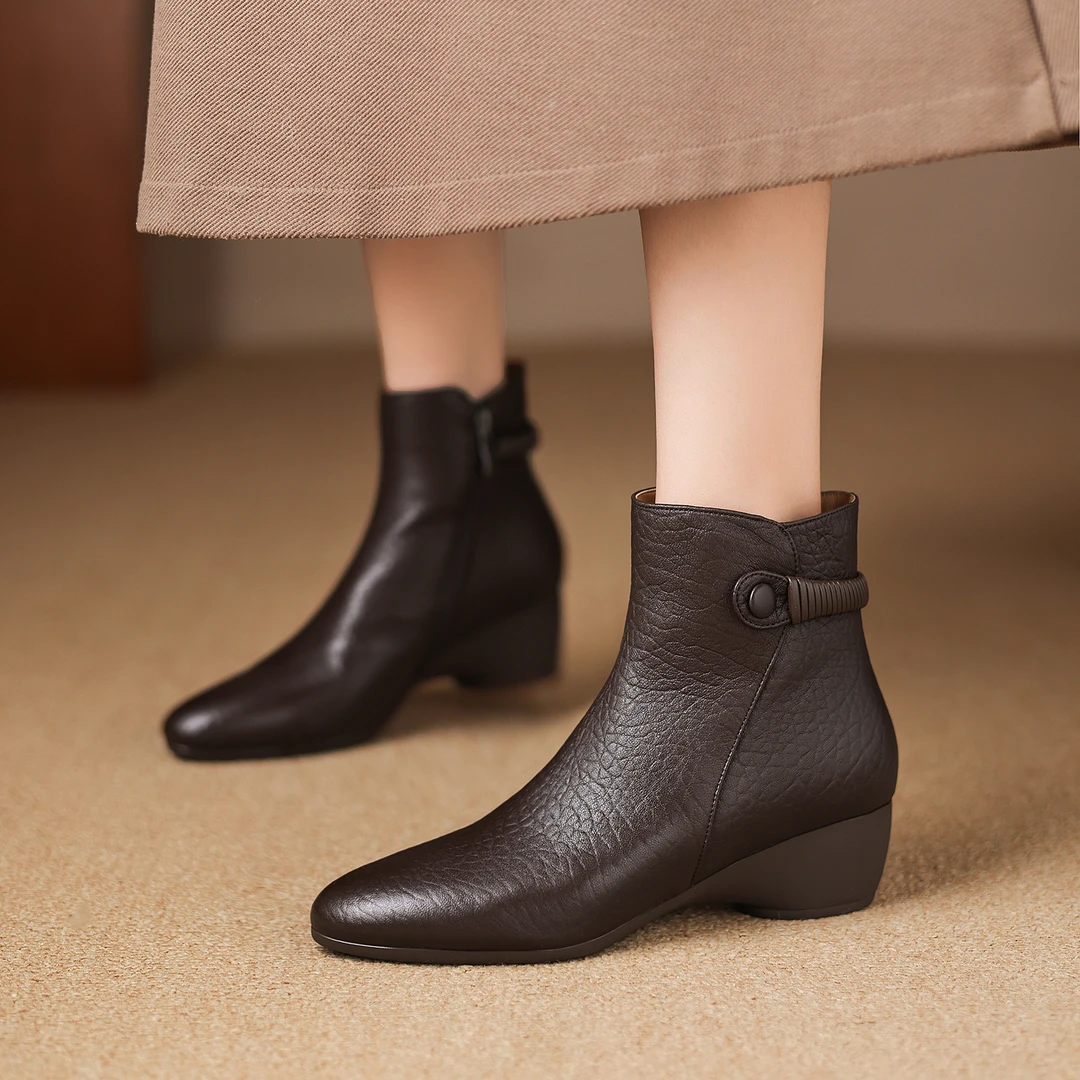 跟高4.5cm/34-40羊秋冬中跟纯色女短靴真皮瘦瘦靴粗跟女靴复古鞋