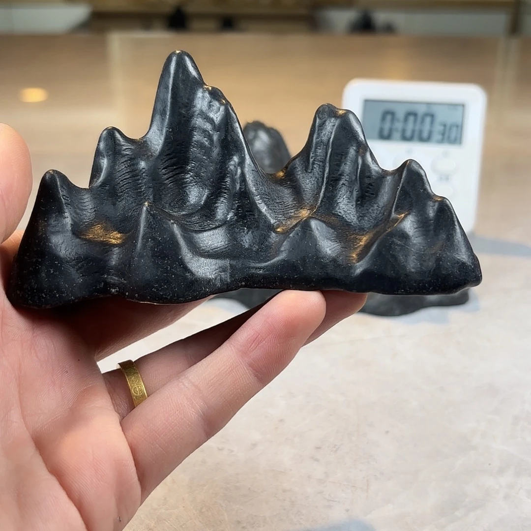 ***名灵璧石手工雕刻奇石摆件