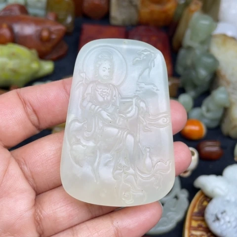 蛇纹石玉未镶嵌颈饰15