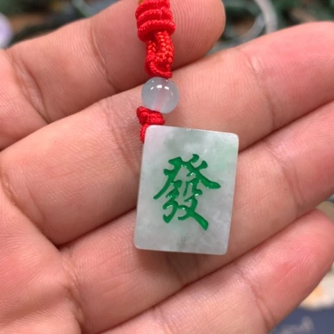 【闪购商品】颈饰未镶嵌翡翠