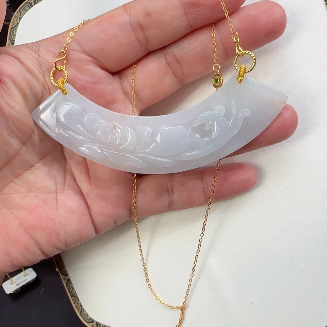 翡翠颈饰未镶嵌仿古