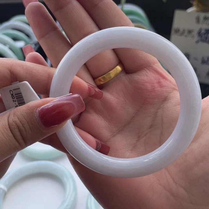 翡翠手镯未镶嵌翡翠手镯54
