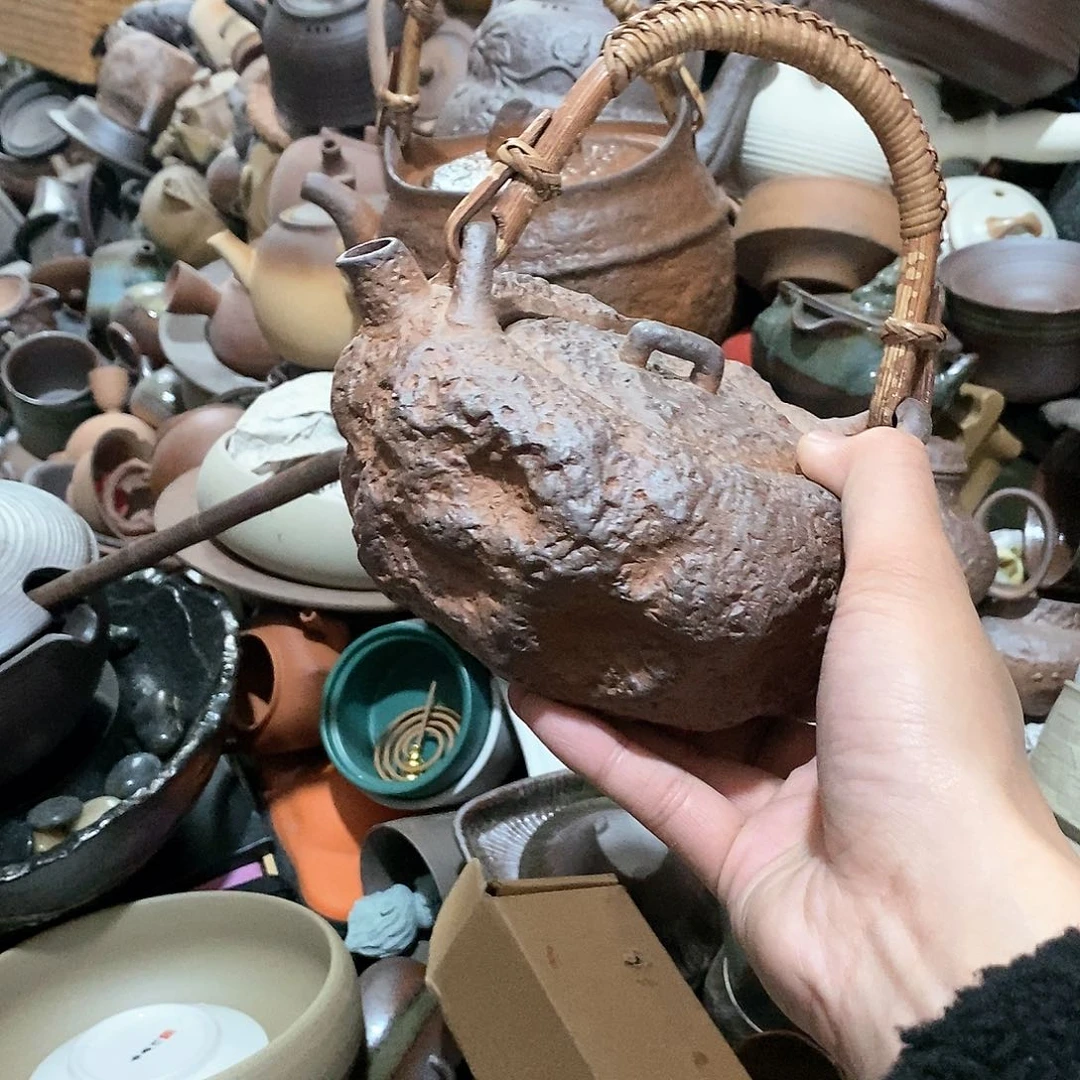 瓷片荷花的小秘密是否还有那么