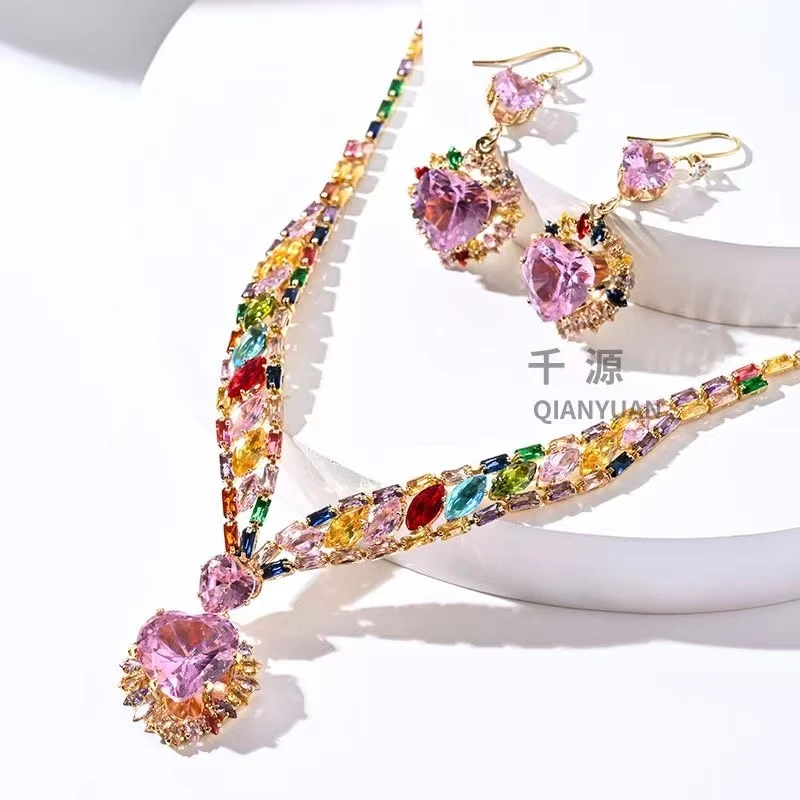 铜合金锆石项链 百搭欧美轻奢精美民族风彩色爱心项链首饰欧美风
