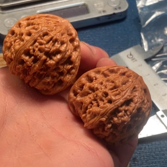 吊坠桃核南疆42维修