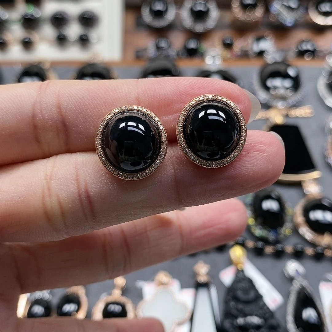 翡翠18K金镶嵌耳饰墨翠