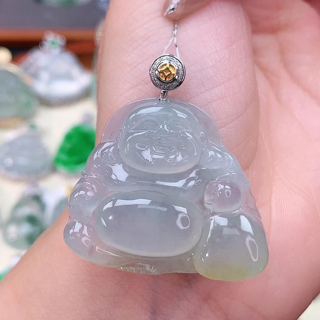 颈饰18K金镶嵌翡翠佛公