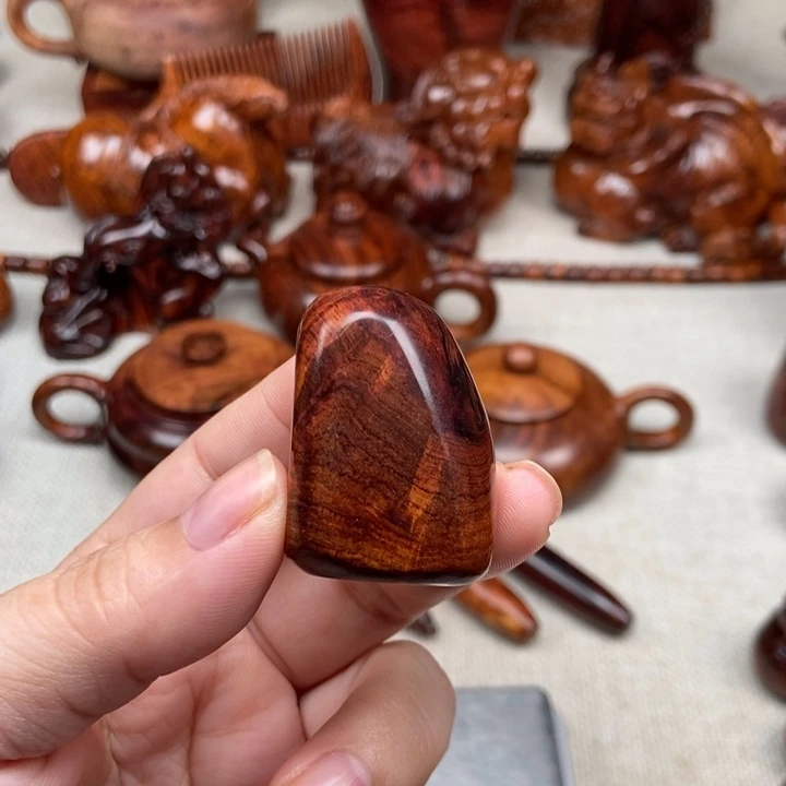 初***r黄花梨/降香黄檀其他