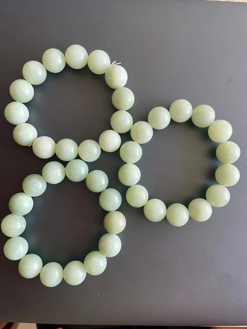 【唐总宠粉】纯天然玉石多样性发其一圆枣绿手串