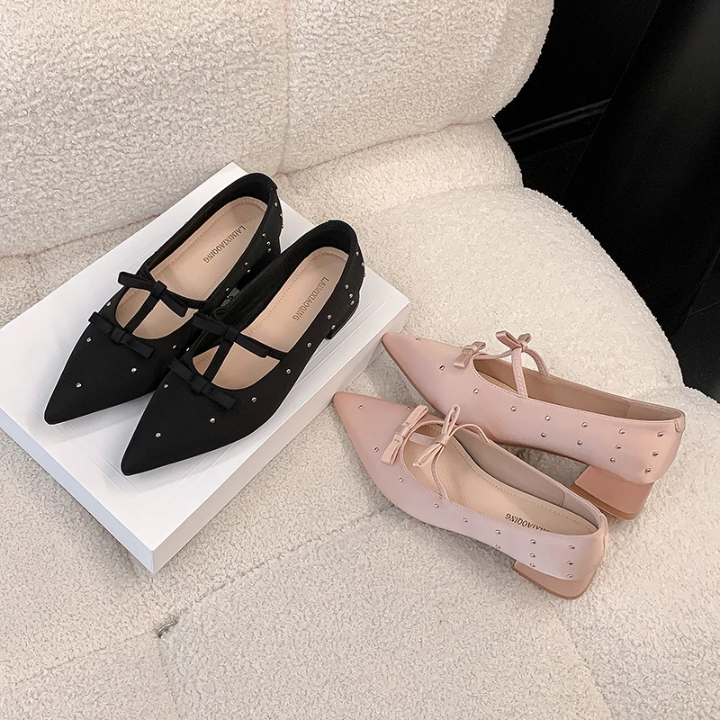 仙女风尖头玛丽珍女鞋夏天穿裙子专用鞋子粗跟高跟鞋加宽加大女鞋