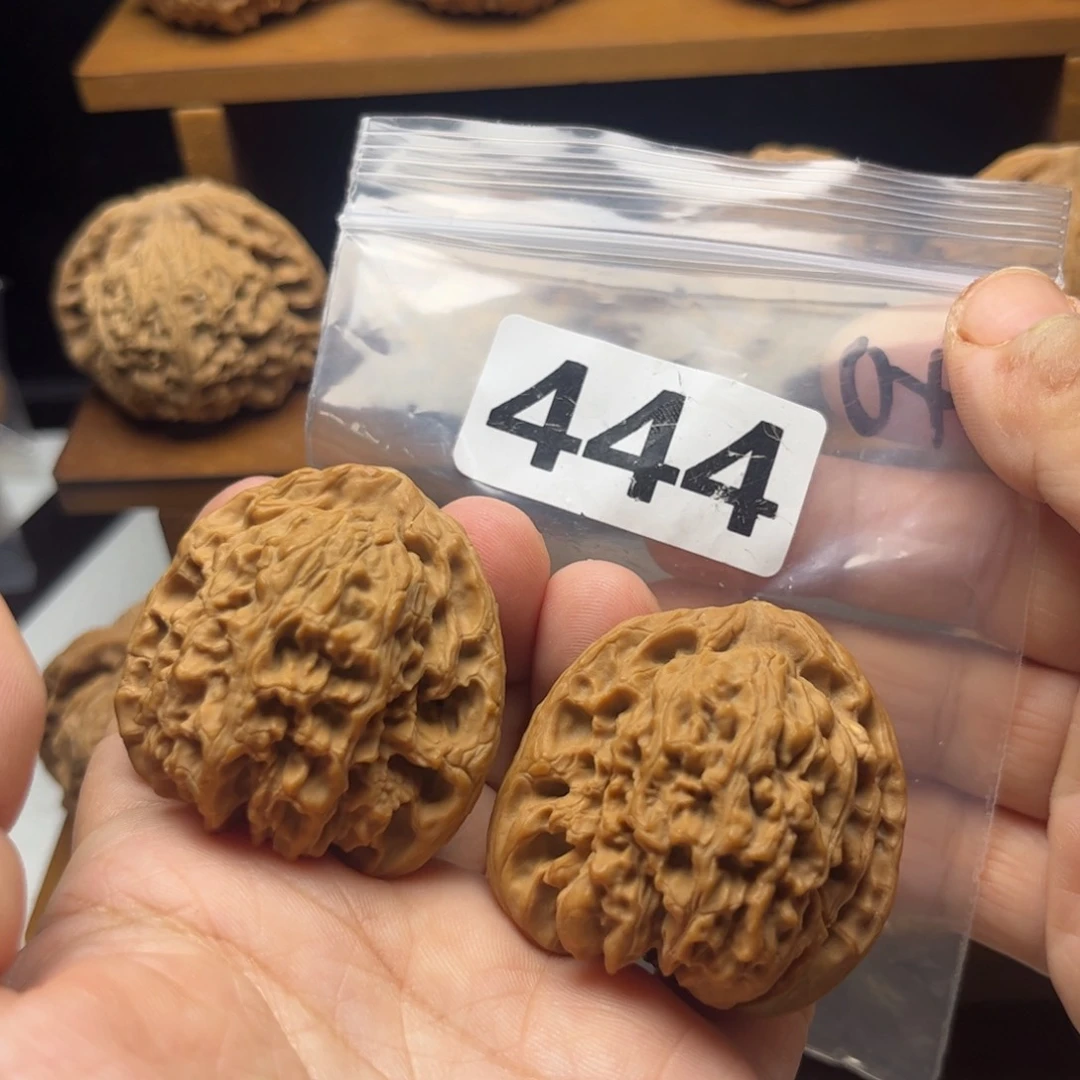 吊坠文玩核桃南疆40
