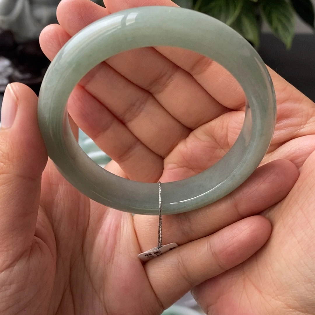 翡翠未镶嵌手镯天然