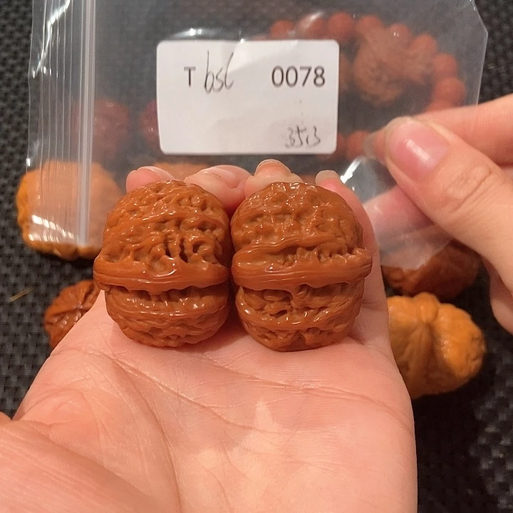 超***飞文玩核桃吊坠白狮子35