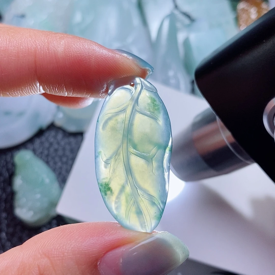 定制翡翠未镶嵌毛货付款后确认抛光