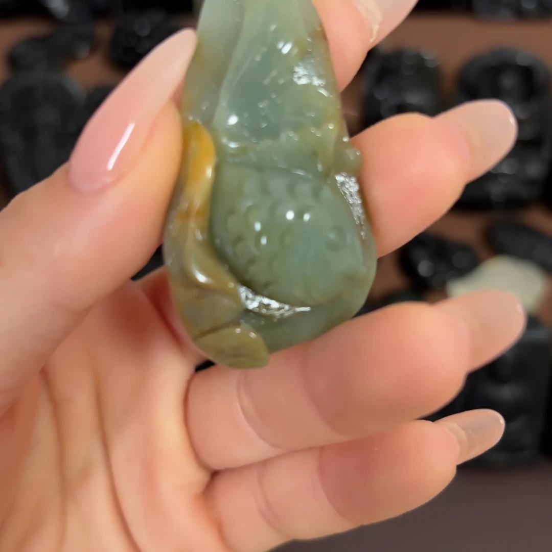 蛇纹石玉未镶嵌吊坠(赠链)