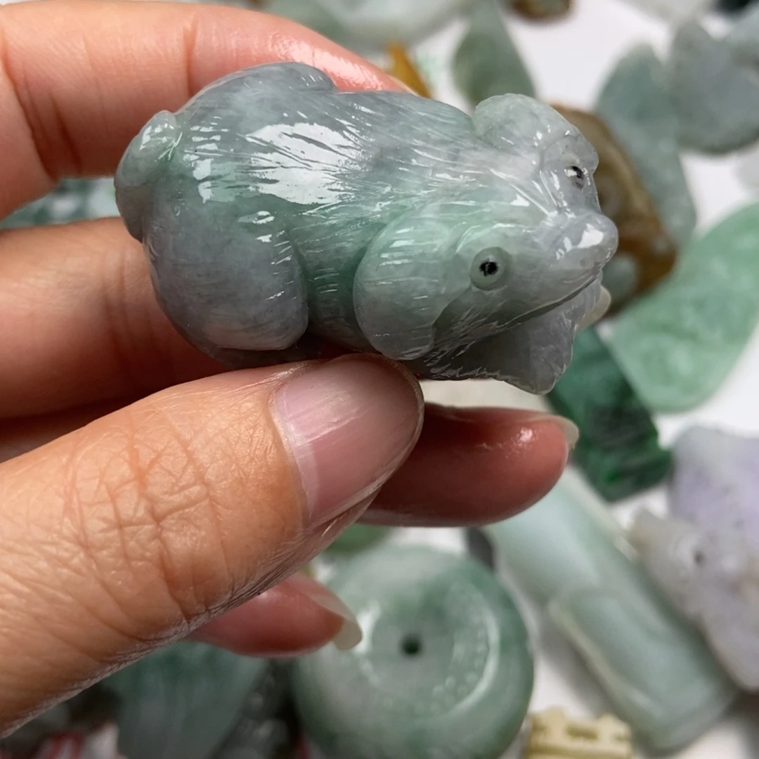 定制翡翠未镶嵌翡翠