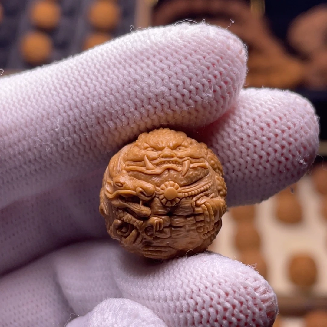 酷****吊坠猴头核桃顶工御龙金蟾18.8