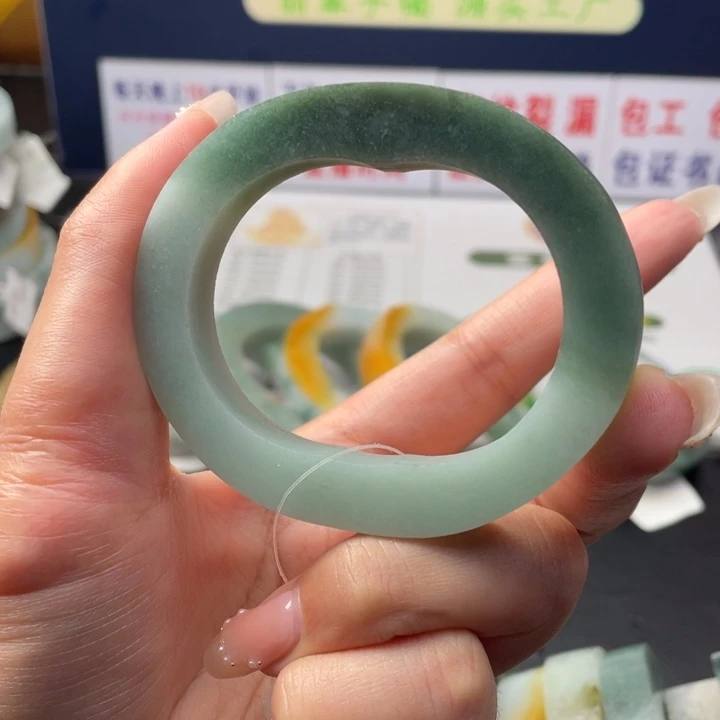 【闪购商品】未镶嵌翡翠定制翡翠