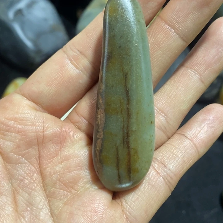 未镶嵌和田玉（糖玉）挂件63