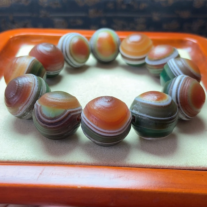 未镶嵌手串玛瑙/玉髓阿拉善 红绿双面眼