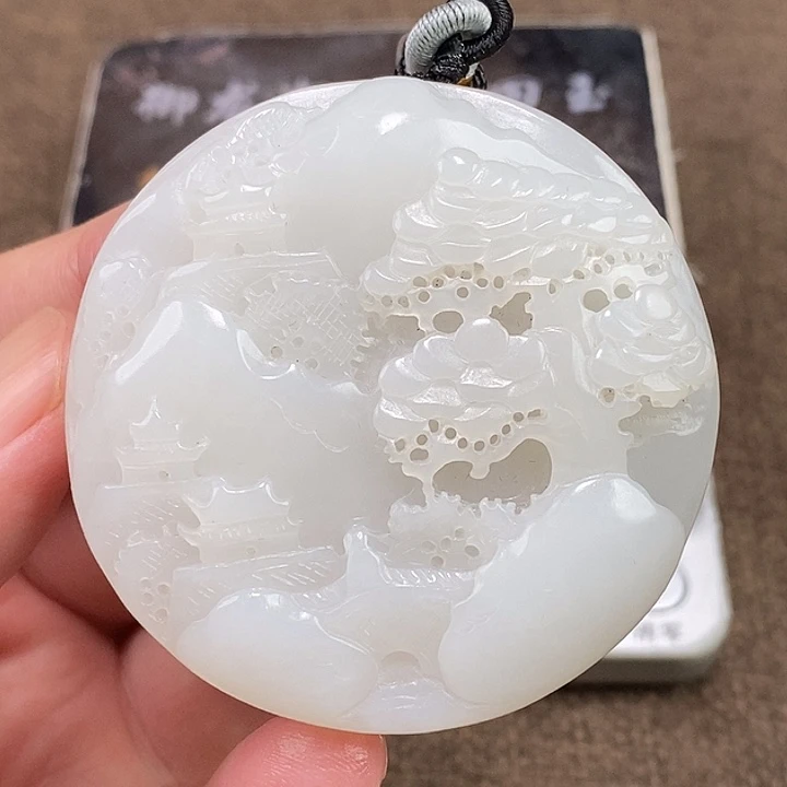 和田玉未镶嵌挂件