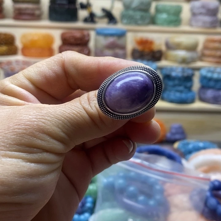 未镶嵌手镯石英质玉