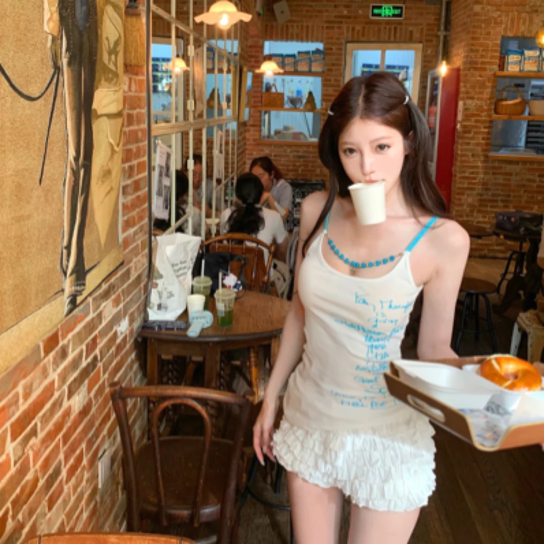 【街区焦点】 带胸垫！美式辣妹串珠链条设计感印花吊带背心