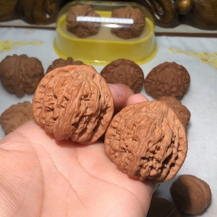 文玩核桃把件40火焰马蹄