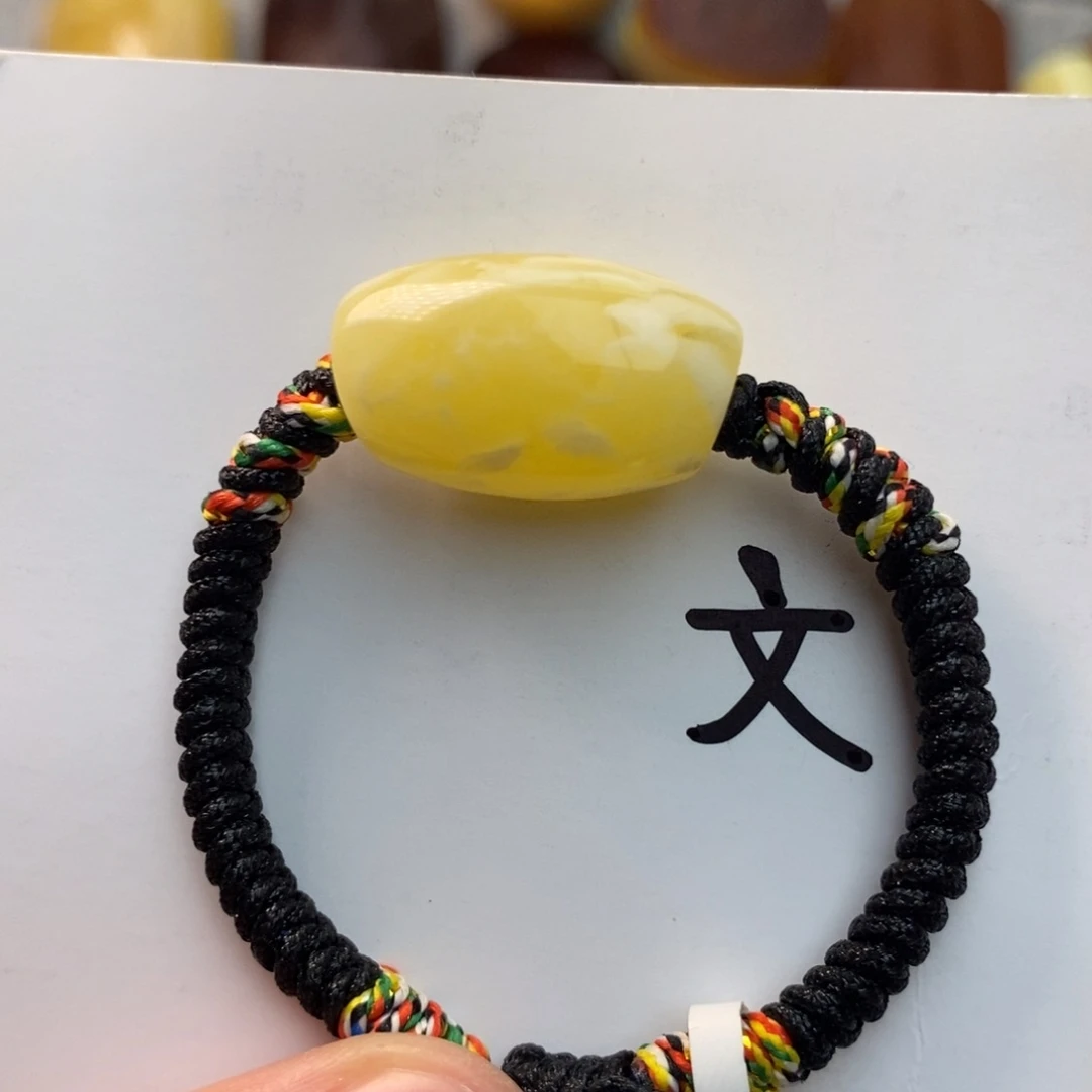 未镶嵌琥珀珠宝奇石33