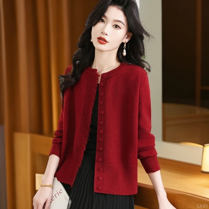 设计感小众毛衣外套女2025秋冬新款精致漂亮上衣宽松短款针织开衫