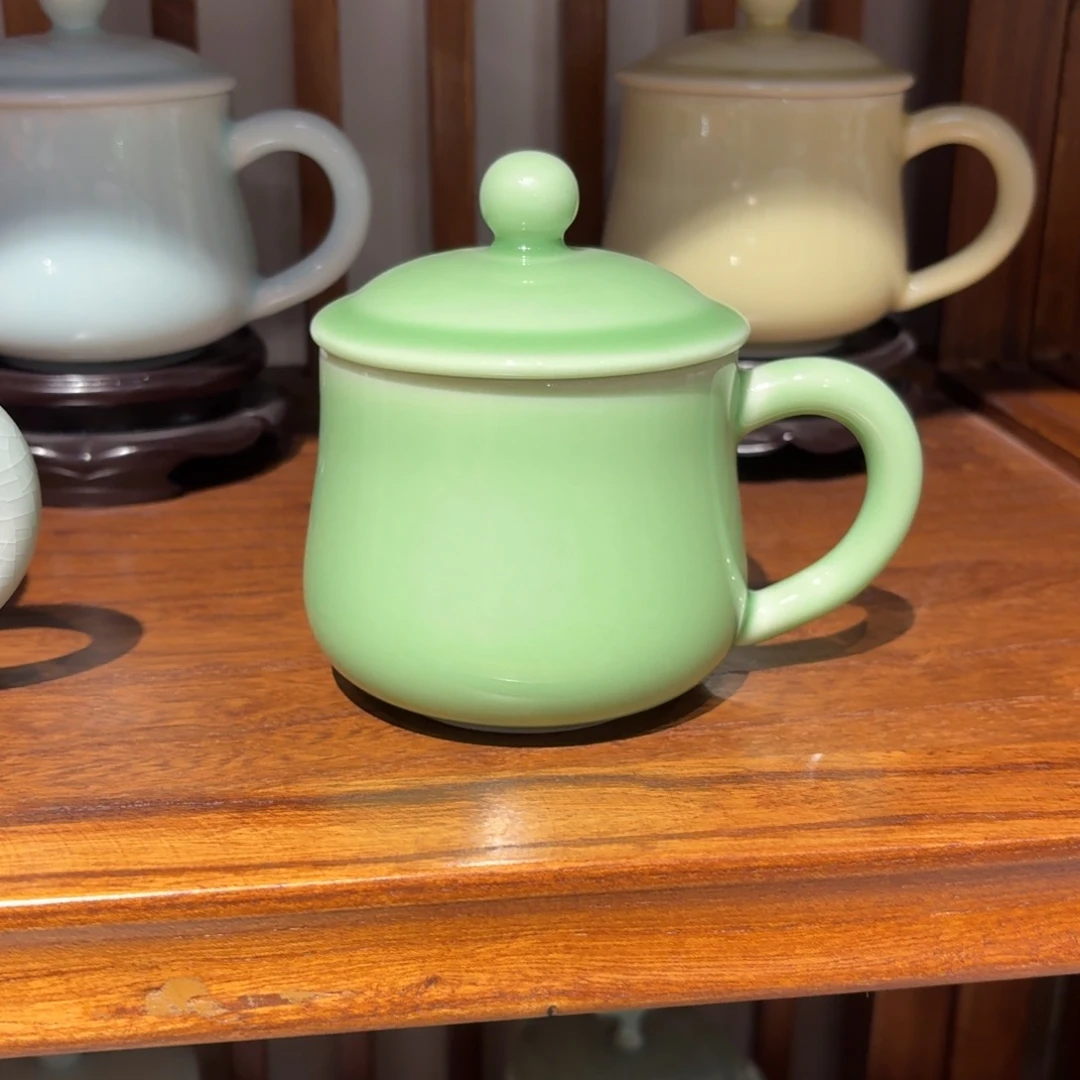 梅子青小巧杯哈哈哈