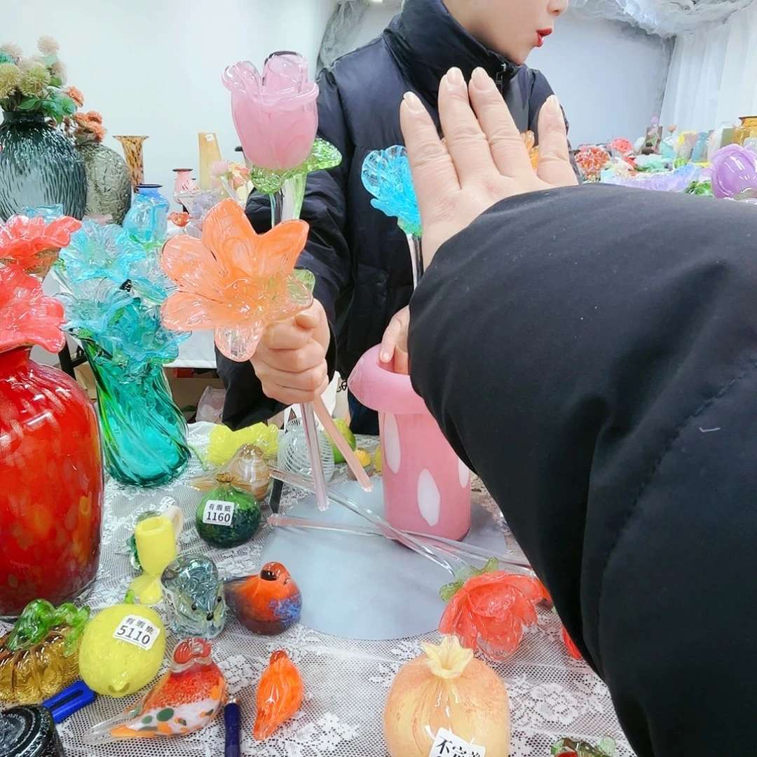 瑕疵福利不退不换琉璃花瓶艺术品