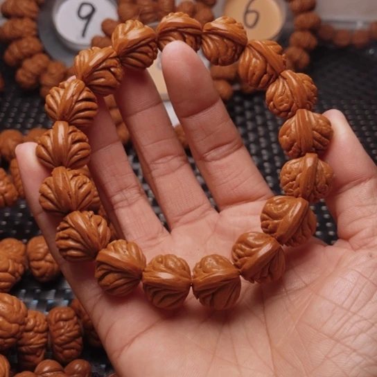 桃核手串龙纹桃核