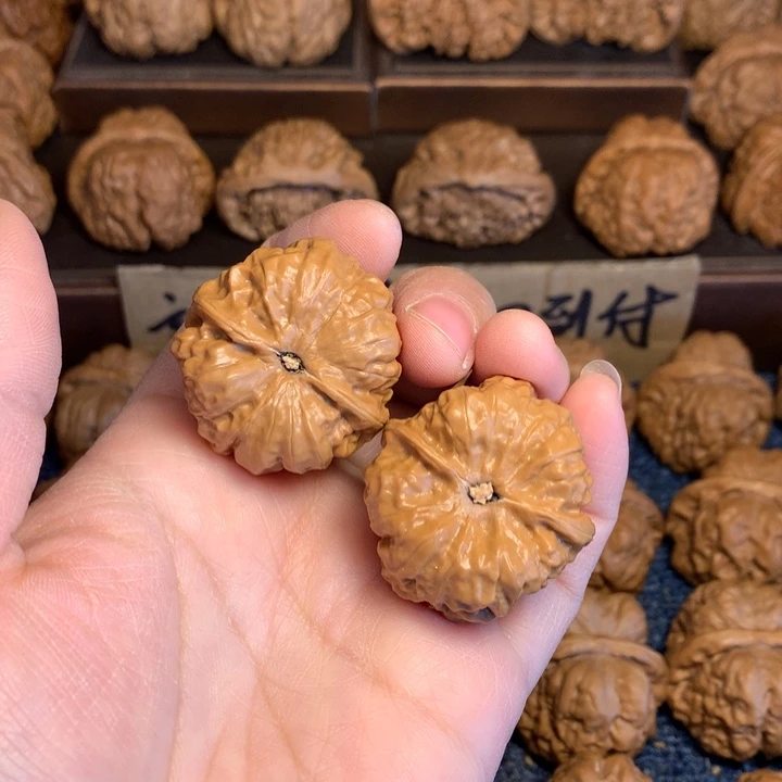 桃核吊坠n**o蛤蟆核桃