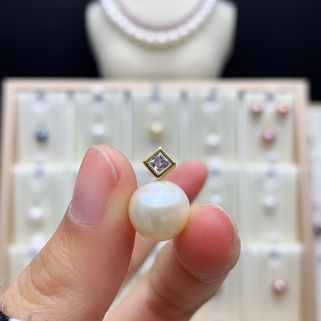 淡水珍珠颈饰合金