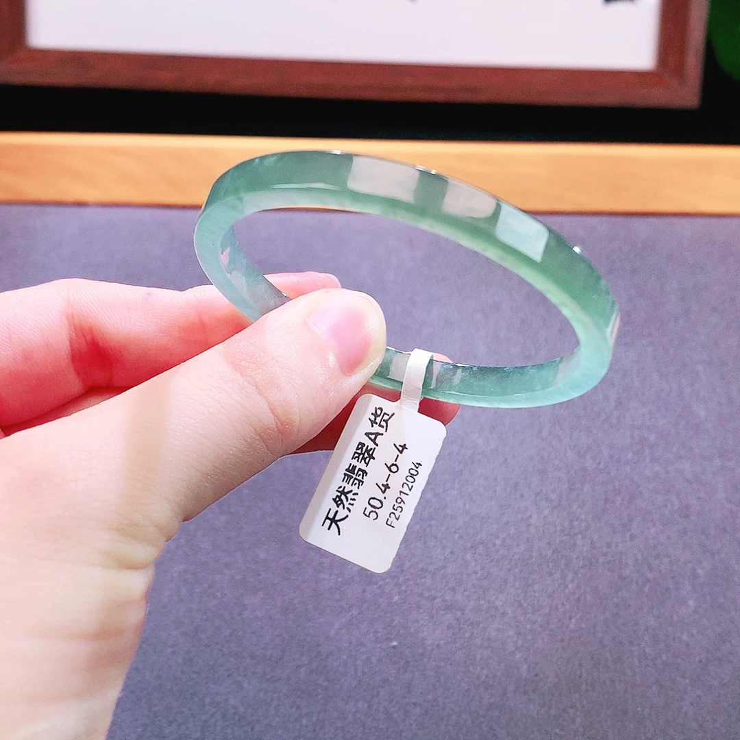 未镶嵌手镯翡翠天然翡翠