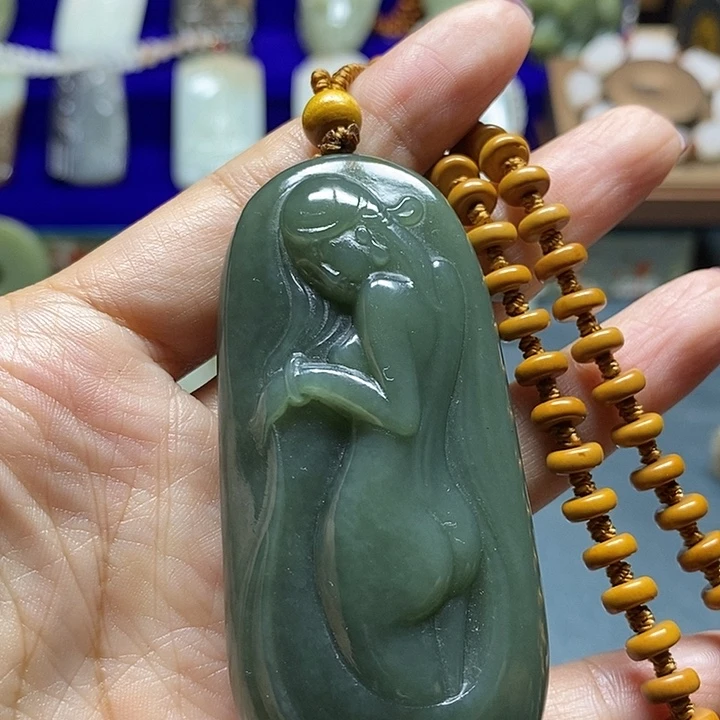 和田玉未镶嵌挂件