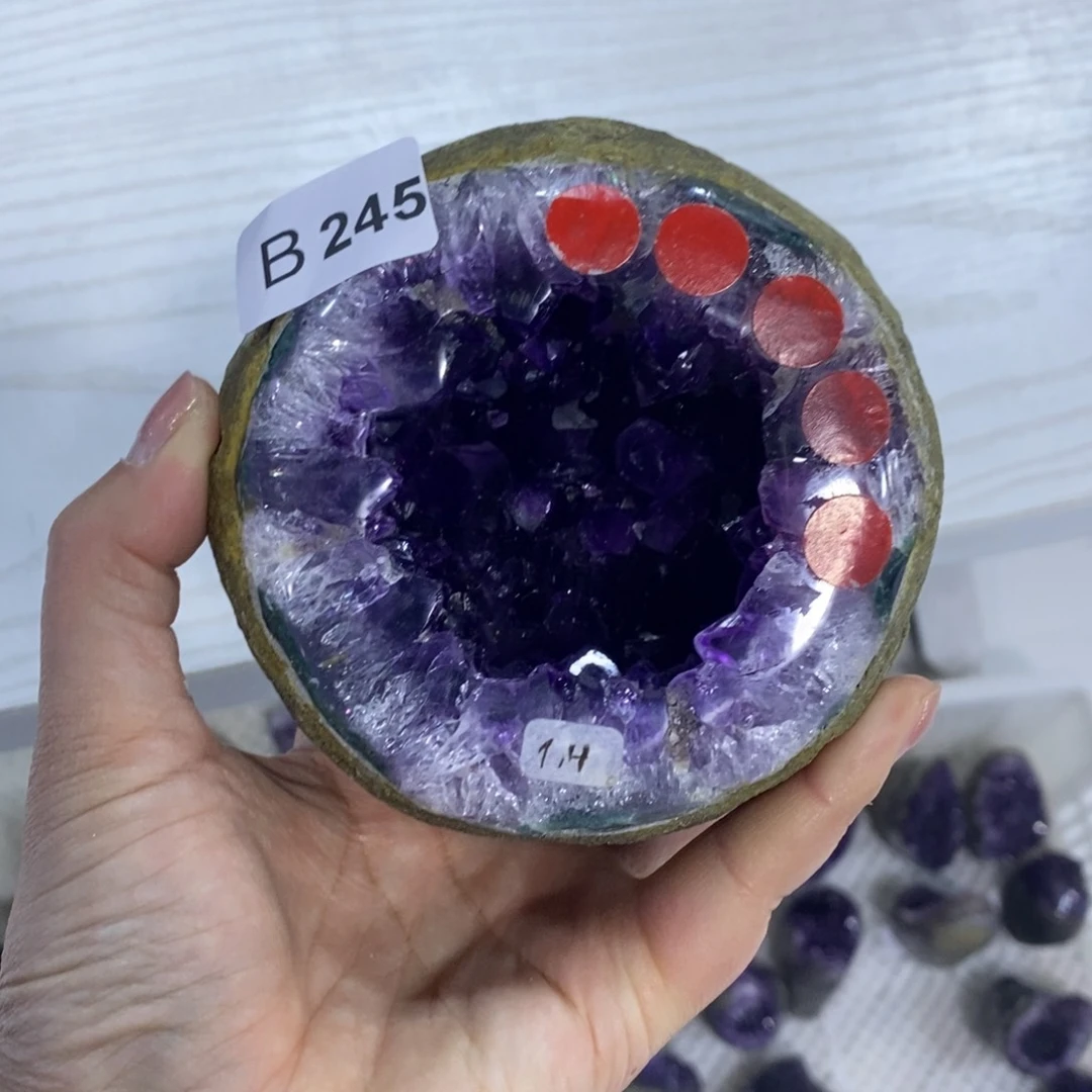 水晶摆件未镶嵌F****o摆件