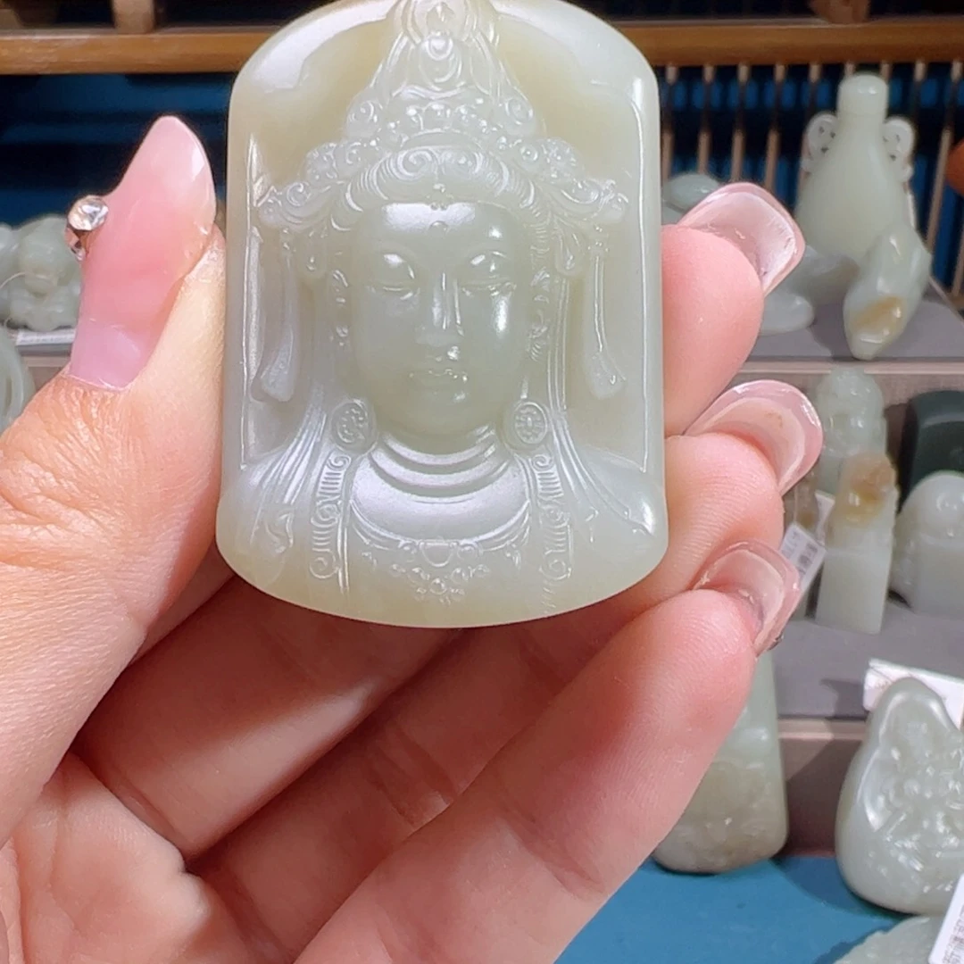 和田玉（糖玉）未镶嵌颈饰